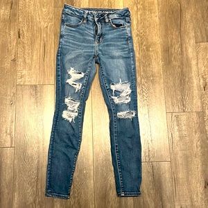 American Eagle gently used next level jeans size 4